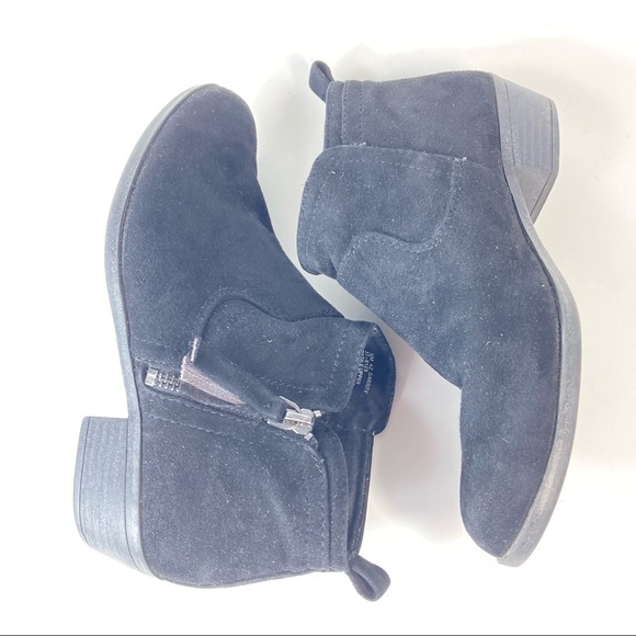 4/$25 Arizona Suede Black Zip Booties Size 6.5 - Picture 5 of 9